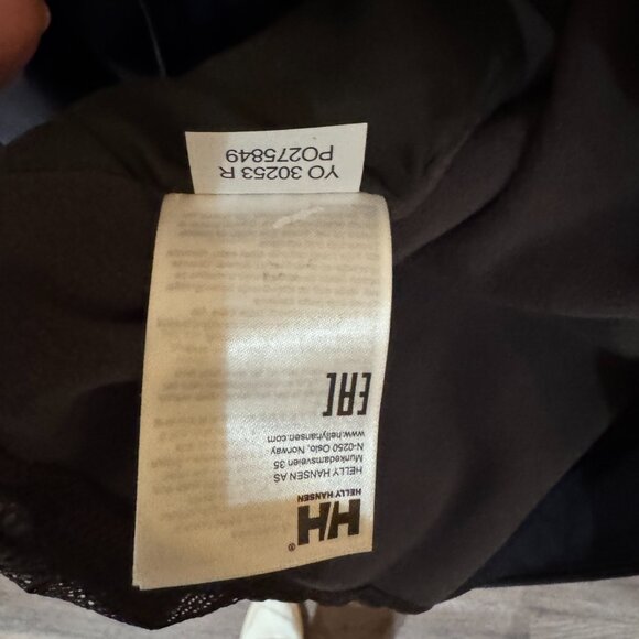Helly Hansen - Picture 3 of 5